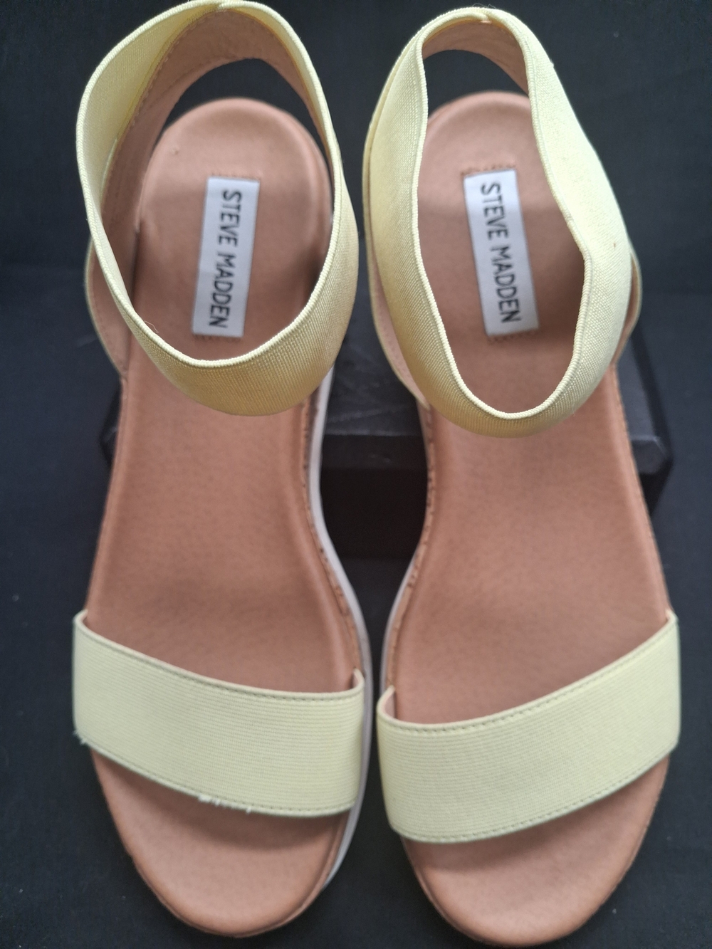 Steve Madden Lemon Elastic Strap Sandals